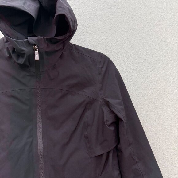Lululemon Rain Rebel Black Full Zip Hooded Jacket Coat W4BDFS Womens size 2 - Picture 2 of 12